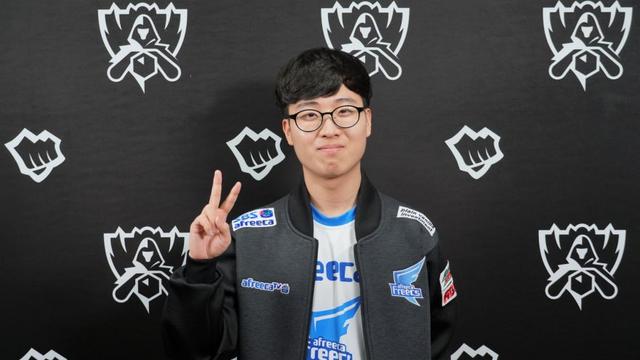 席特别提到 席特别提到