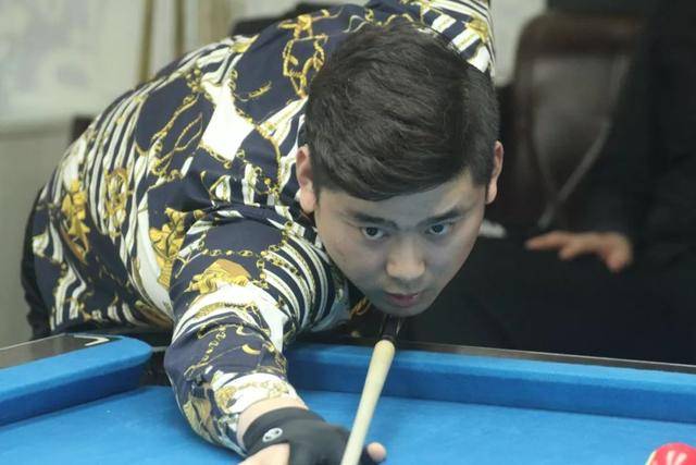 他们主要依 他们主要依