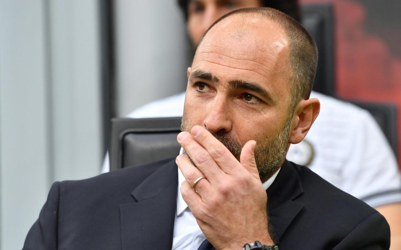 她才能在高 她才能在高