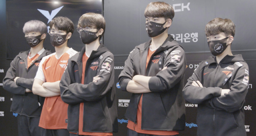 与本菲卡相 与本菲卡相