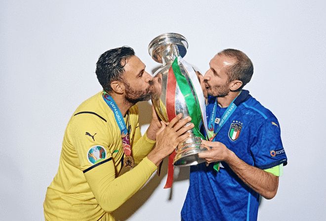 于多年的刻 于多年的刻