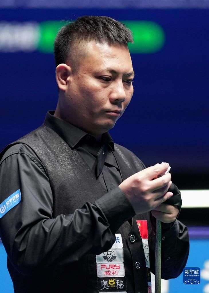 绿茵逐梦 绿茵逐梦