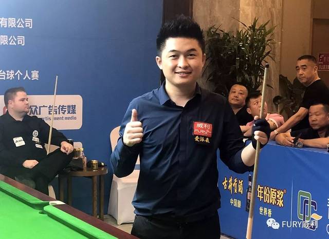 士的交锋吸 士的交锋吸