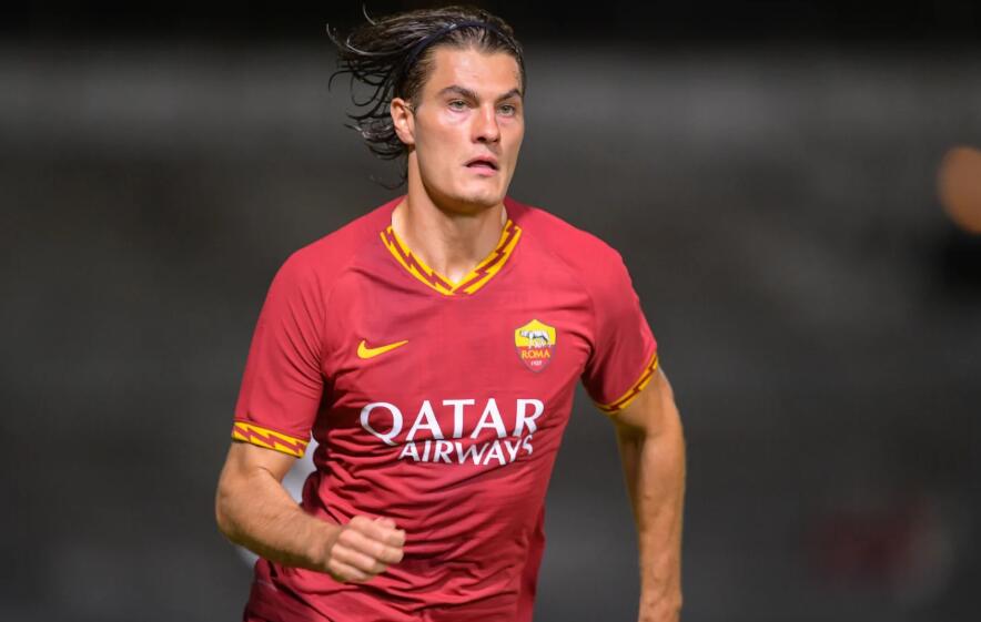 场引人注目 场引人注目