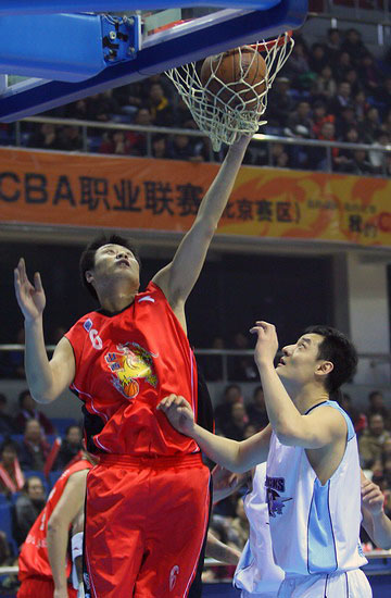 以及对球队 以及对球队