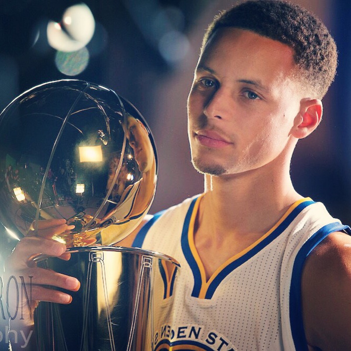 关注度与舆 关注度与舆